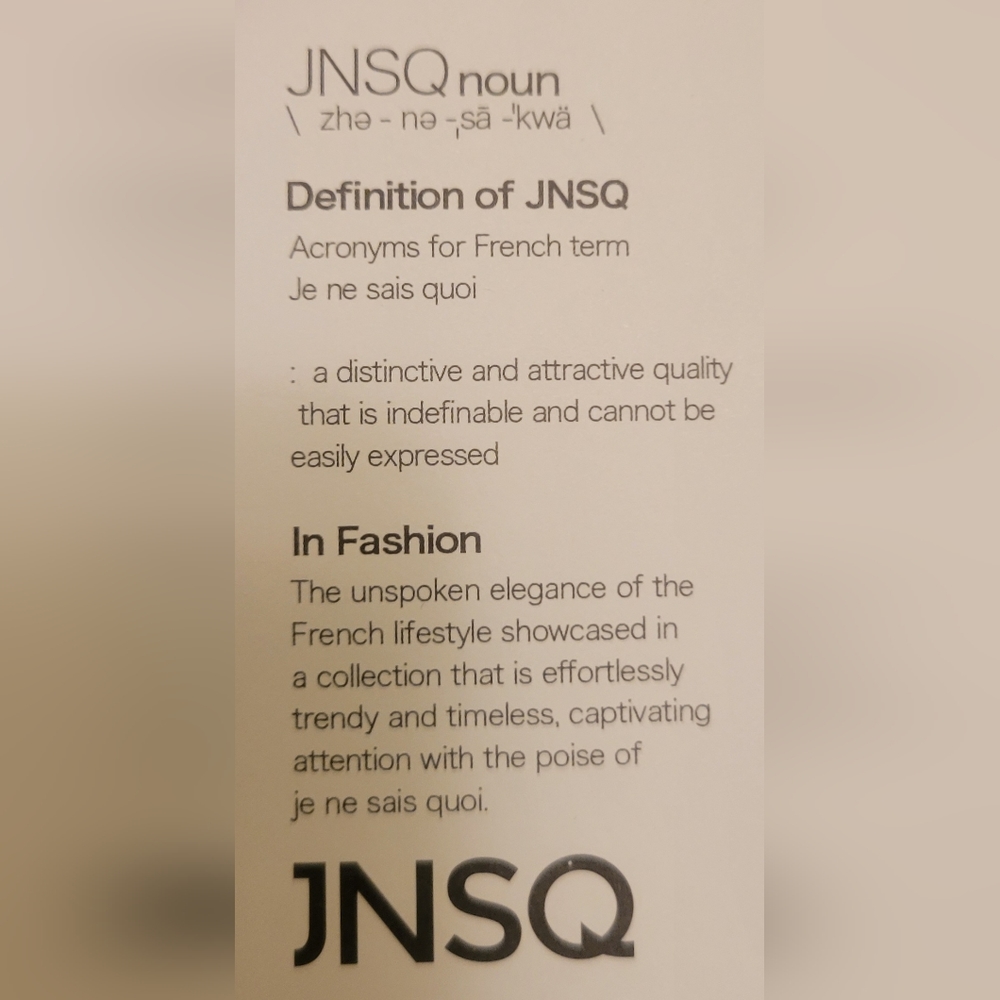 017 JNSQ 100% Mulberry Silk Dress - Picture 13 of 16
